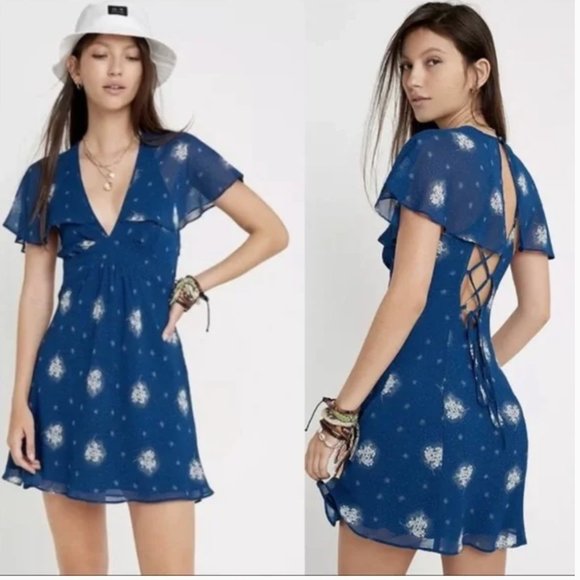 🫐 2 FOR $35!! URBAN OUTFITTERS Stargazer Lace Up Dress Blue White Floral - small - Picture 1 of 14